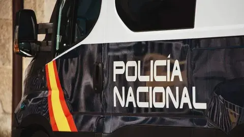 Los agentes de la Policia Nacional actuaron de inmediato tras la alerta de una ciudadana