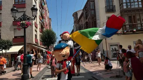 izado-banderas-ribadesella-10