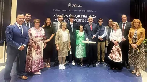 medalla-asturias-consuelo-busto-