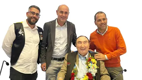 graciano-garcia-embajador-sella