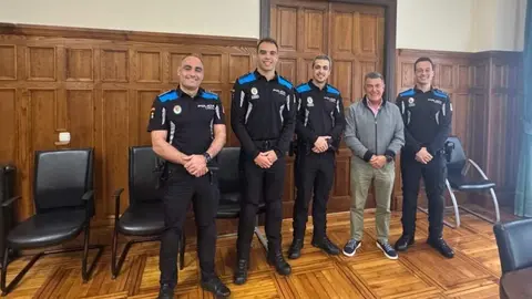 nuevos-agentes-policia-local-llanes