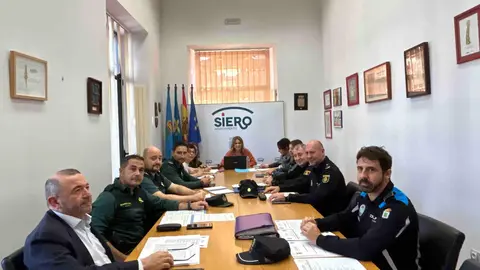 Los miembros de la Comisi&oacute;n Mixta de Violencia de G&eacute;nero de Siero y de Nore&ntilde;a