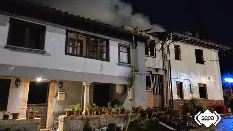 Made with LogoLicious Add Your Logo App