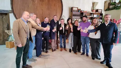 brindis-comarca-sidra