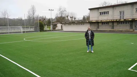 El alcalde de Siero en las nuevas instalaciones deportivas de Lieres