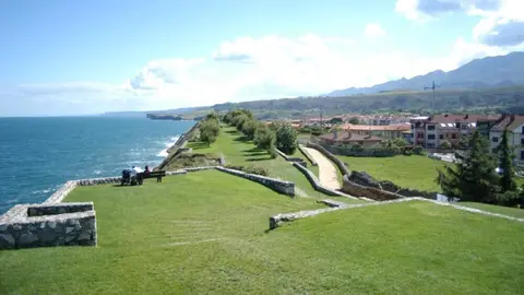 paseo-san-pedro-llanes