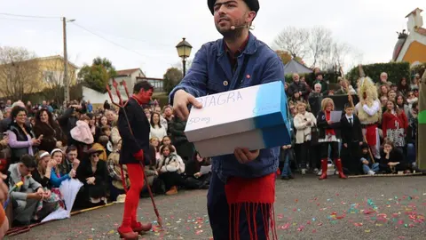 Valdesoto se qued&oacute; peque&ntilde;o en el Domingu de Sidros y Comedies