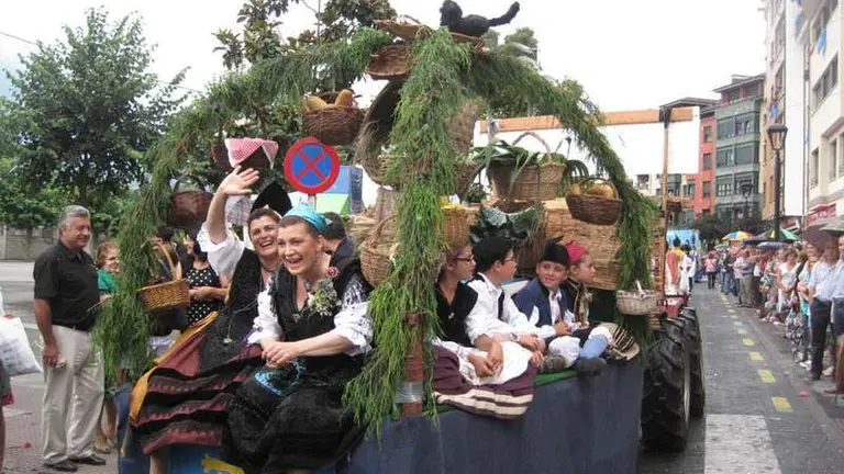 carroza el bollu web.jpg