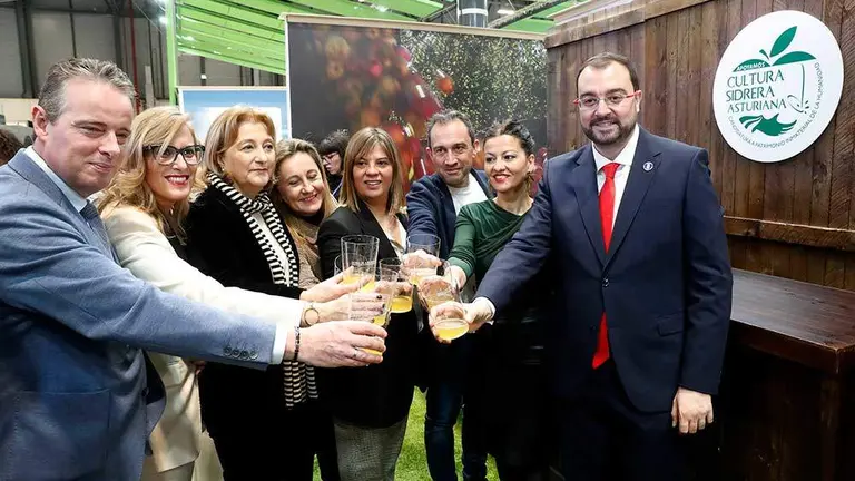 2024_01_26-presidente-fitur-8-(1)