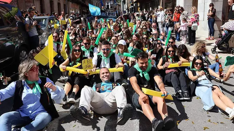 desfile-piraguas-infiesto-2024-47