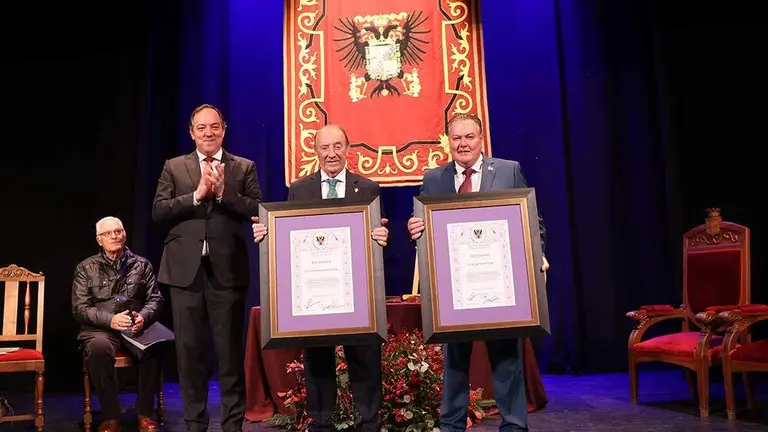 tuya-estrada-medalla-imperial-villaviciosa-04