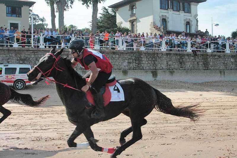 carrera-caballos-ribadesella