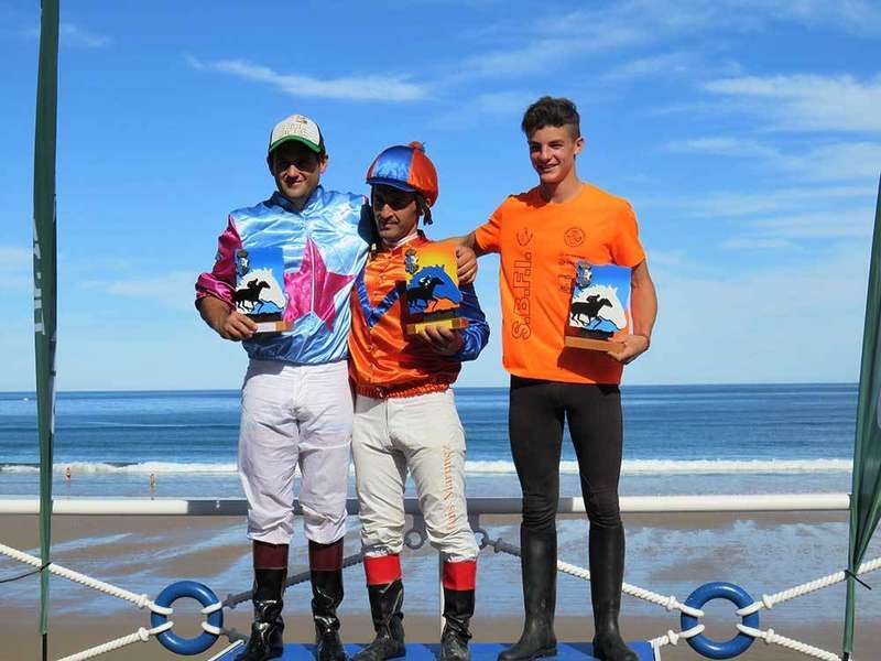 carrera-caballos-playa-ribadesella