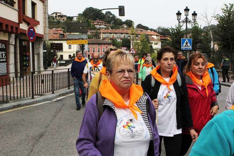 caminata-solidaria-covadonga