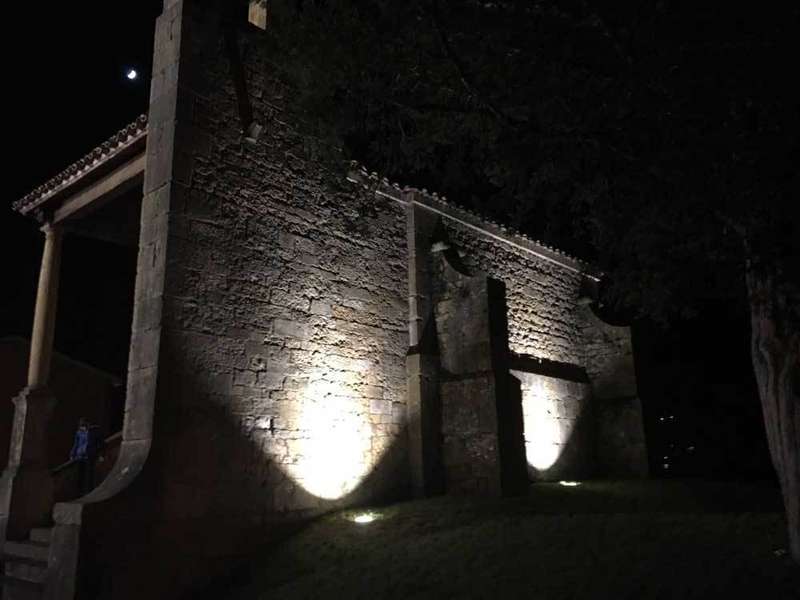 edp y capilla santa cruz de cangas de onis