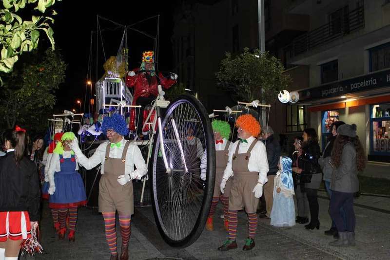 carnaval-llanes-marionetas