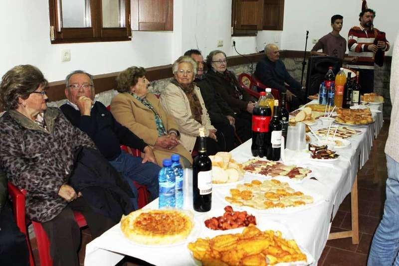 vecinos de melarde, en pilo&ntilde;a