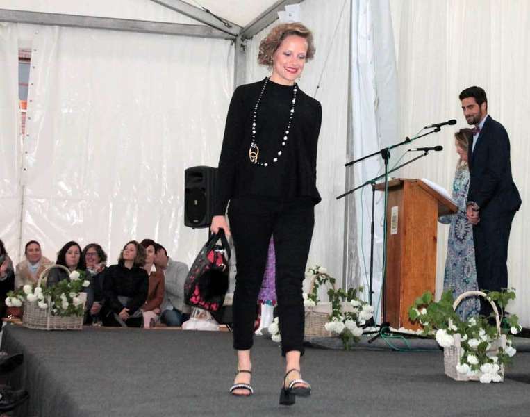 abril-moda-arriondas-desfile