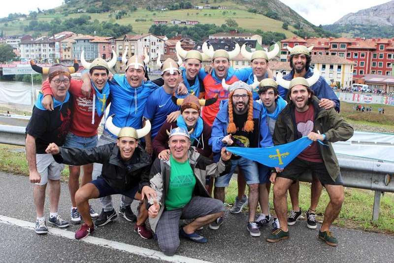 desfile-sella-arriondas-vikingos