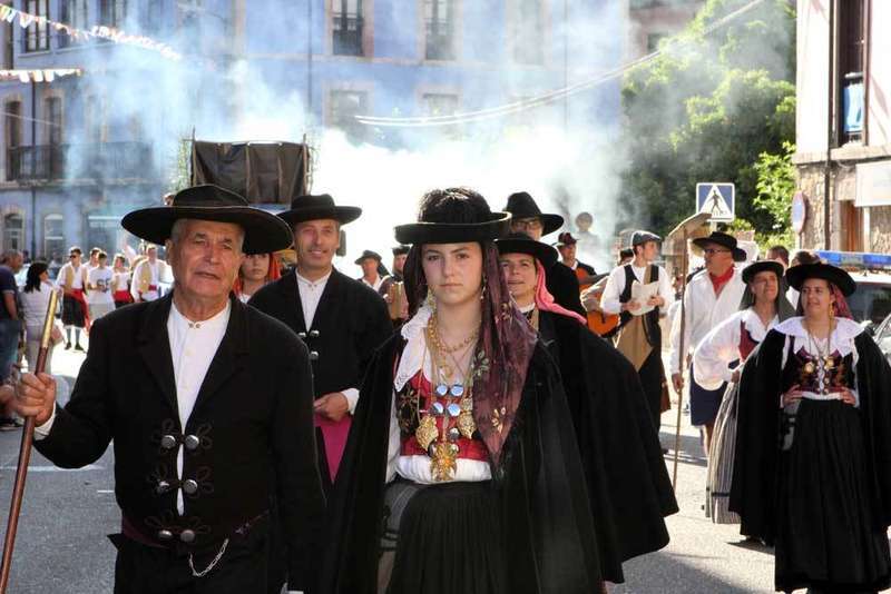 desfile-bollu-arriondas