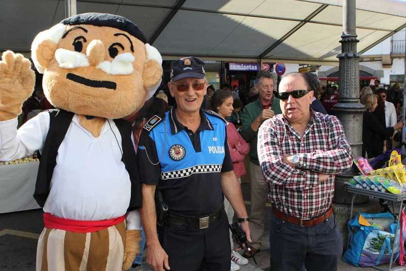 Nardo-polic&iacute;a-local-cangas