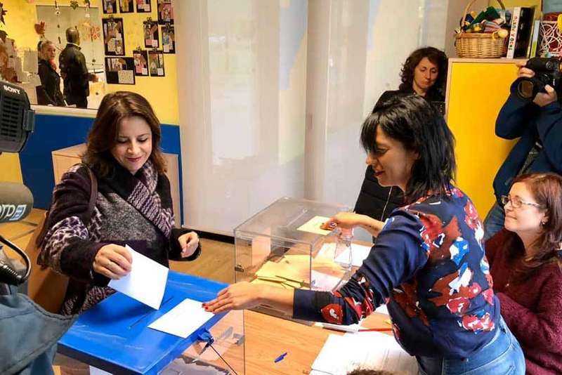 eelcciones-adriana-lastra