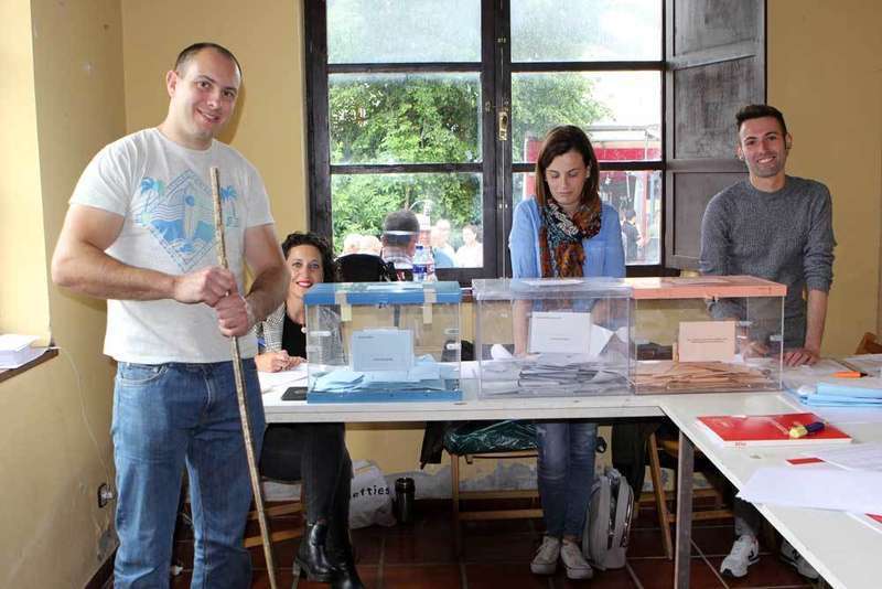 votando-y-feriando-corao