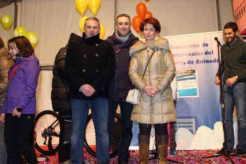 Emilio garcia longo alcalde parres, sorteo comerciantes de arriondas