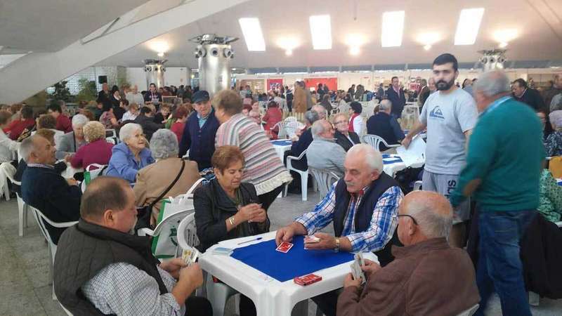 plaza cubierta de pola de siero encuentro entremayores