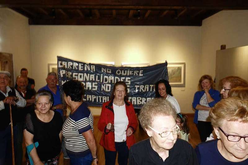 vecinos-carre&ntilde;a-d&iacute;a-asturias