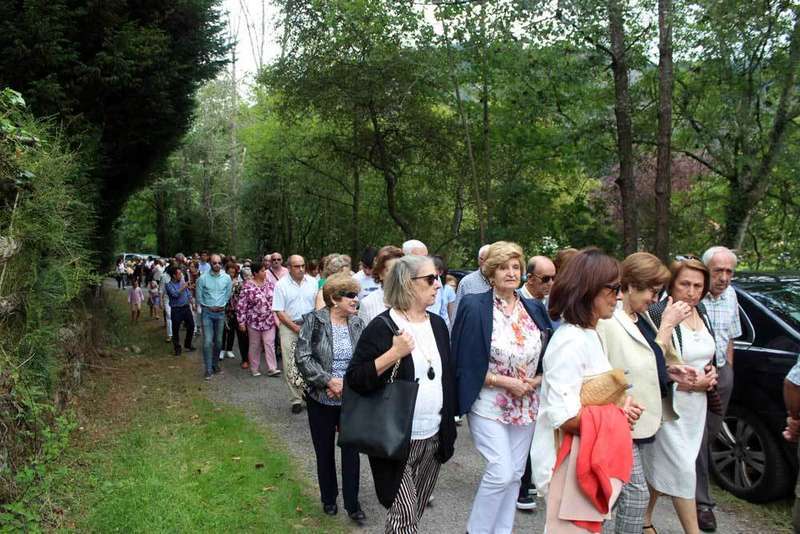 procesi&oacute;n-cueva-pilo&ntilde;a