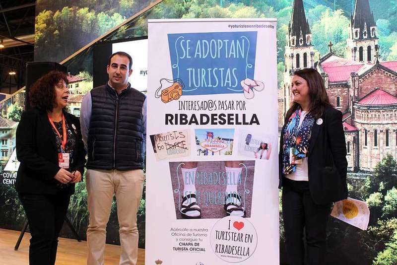 fitur-ribadesella-adopta-turistas
