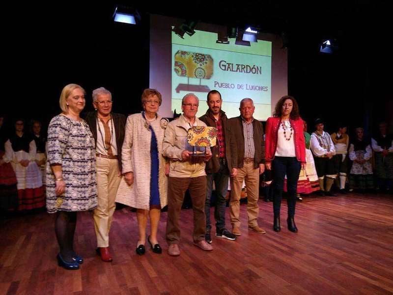 tony-cabal-duo-clar&iacute;n-lugones