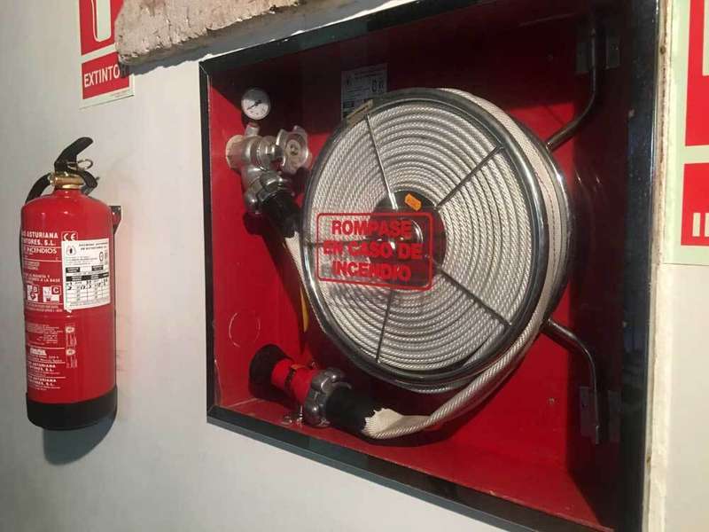 boca-contra-incendios-hidrante