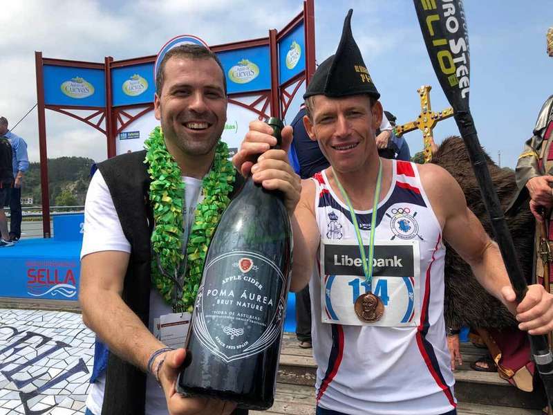 kiko-vega-alcalde-cangas