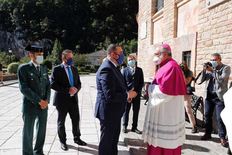 dia-asturias-covadonga-covid-01