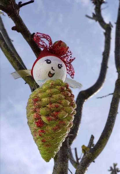 pinas-adornos-sariego-01