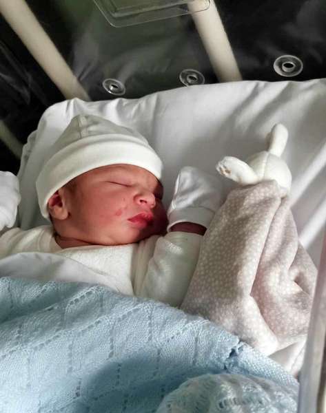 marti-bebe-oriente-asturias-2021-01