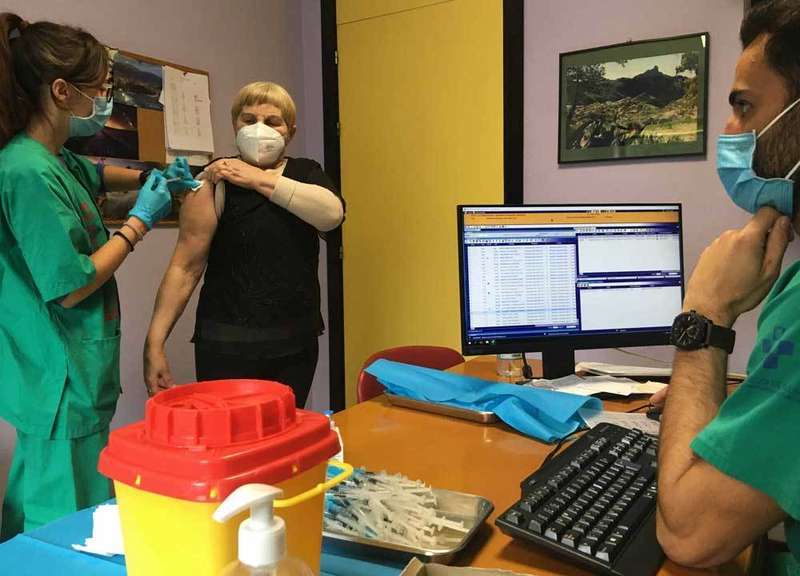 vacuna-janssen-asturias-02