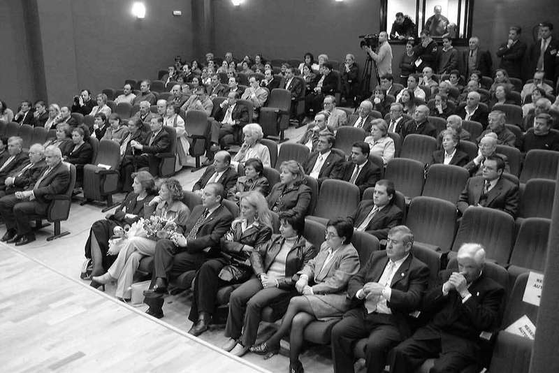 casa-cultura-marta-portal-nava-01