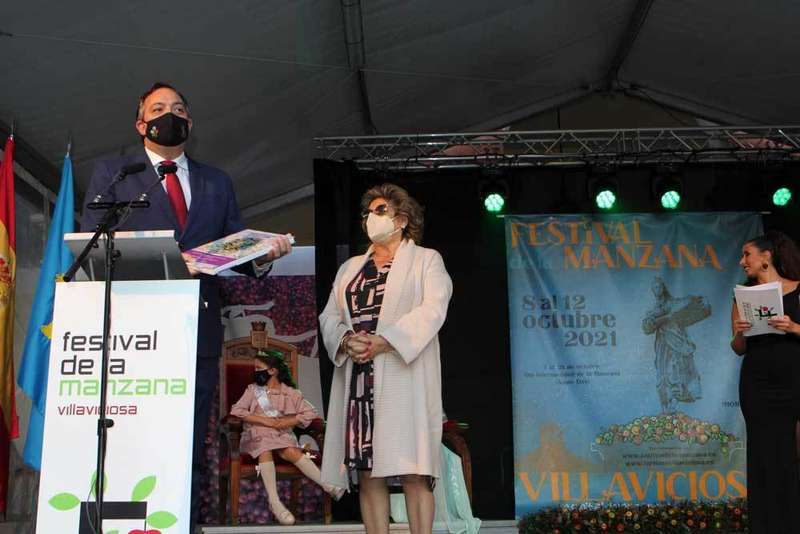 marcelino-pregon-festival-manzana-04