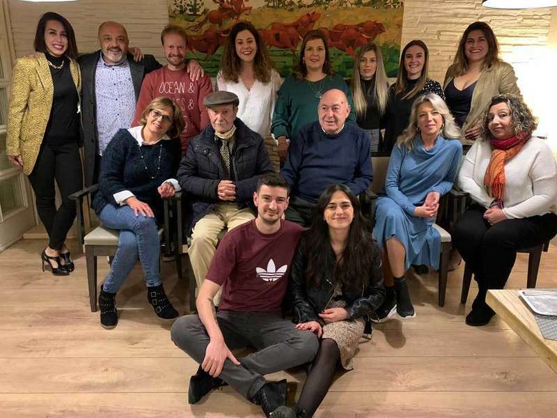 peluqueros-cangas-san-martin-porres-01