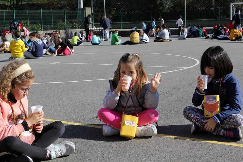 amaguestu-colegio-arriondas-02