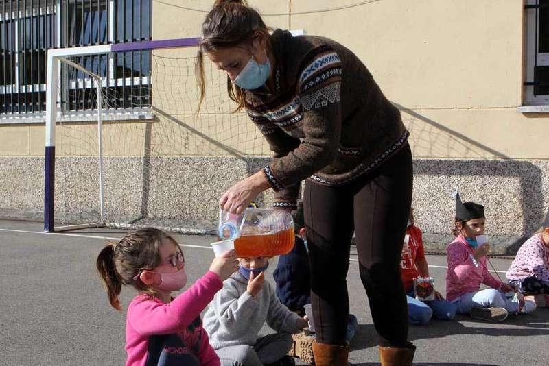 amaguestu-colegio-arriondas-04