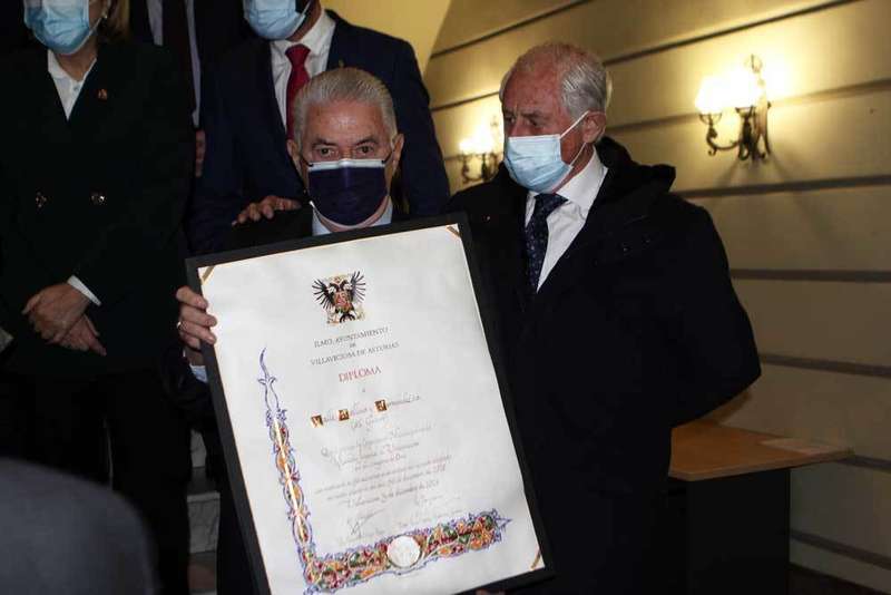 medalla-imperial-gaitero-villaviciosa-03