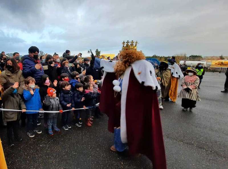 reyes-magos-avion-01