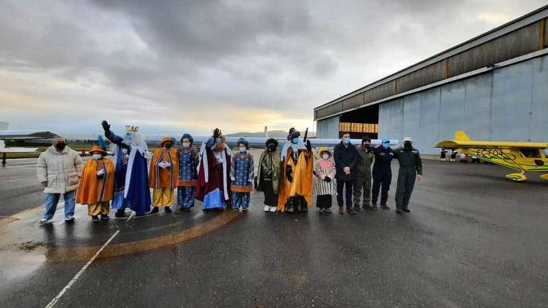 reyes-magos-avion-12