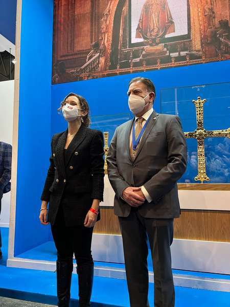 ayuso-fitur-oviedo-04