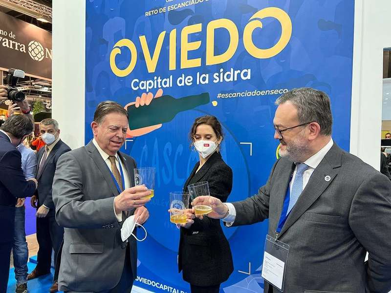 ayuso-fitur-oviedo-01