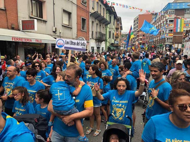 Desfile Piragüas Arriondas